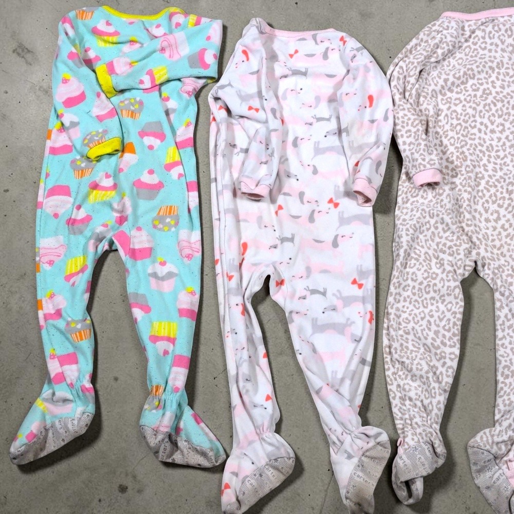 Carters 3T Girls Fleece Pajamas Lot 3 Cupcake Dog Leopard Footed Sleepers Pink - Picture 7 of 9
